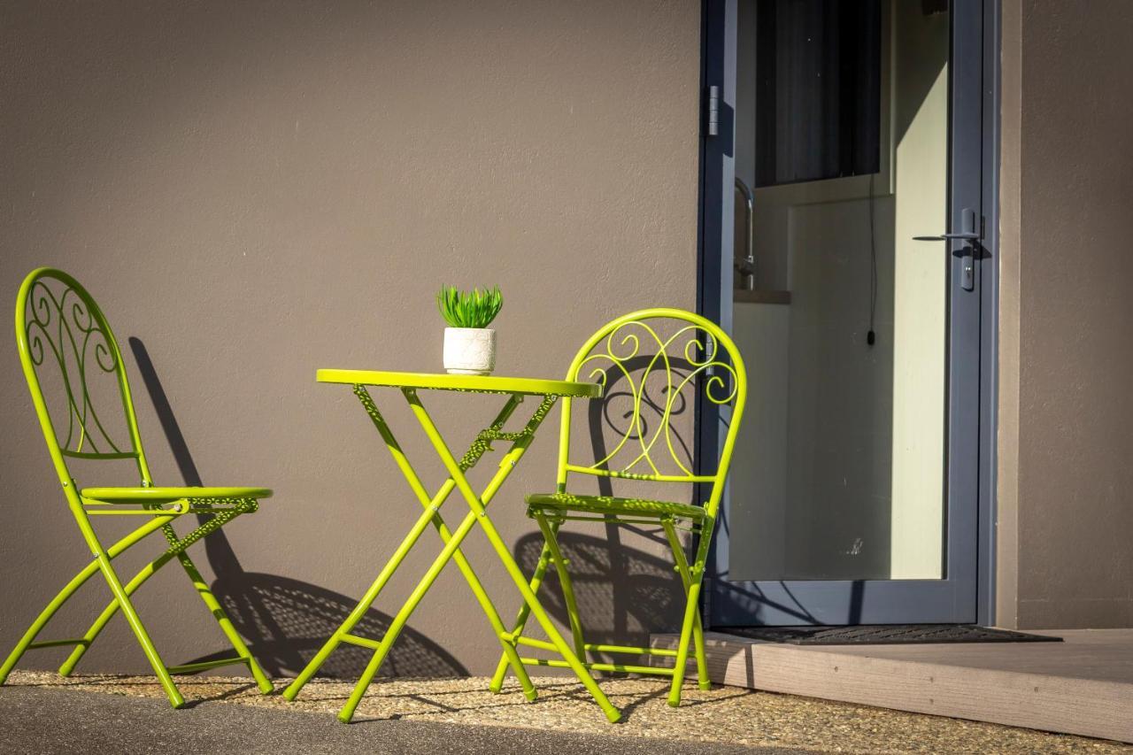Arrowtowns Golden Stay Buitenkant foto